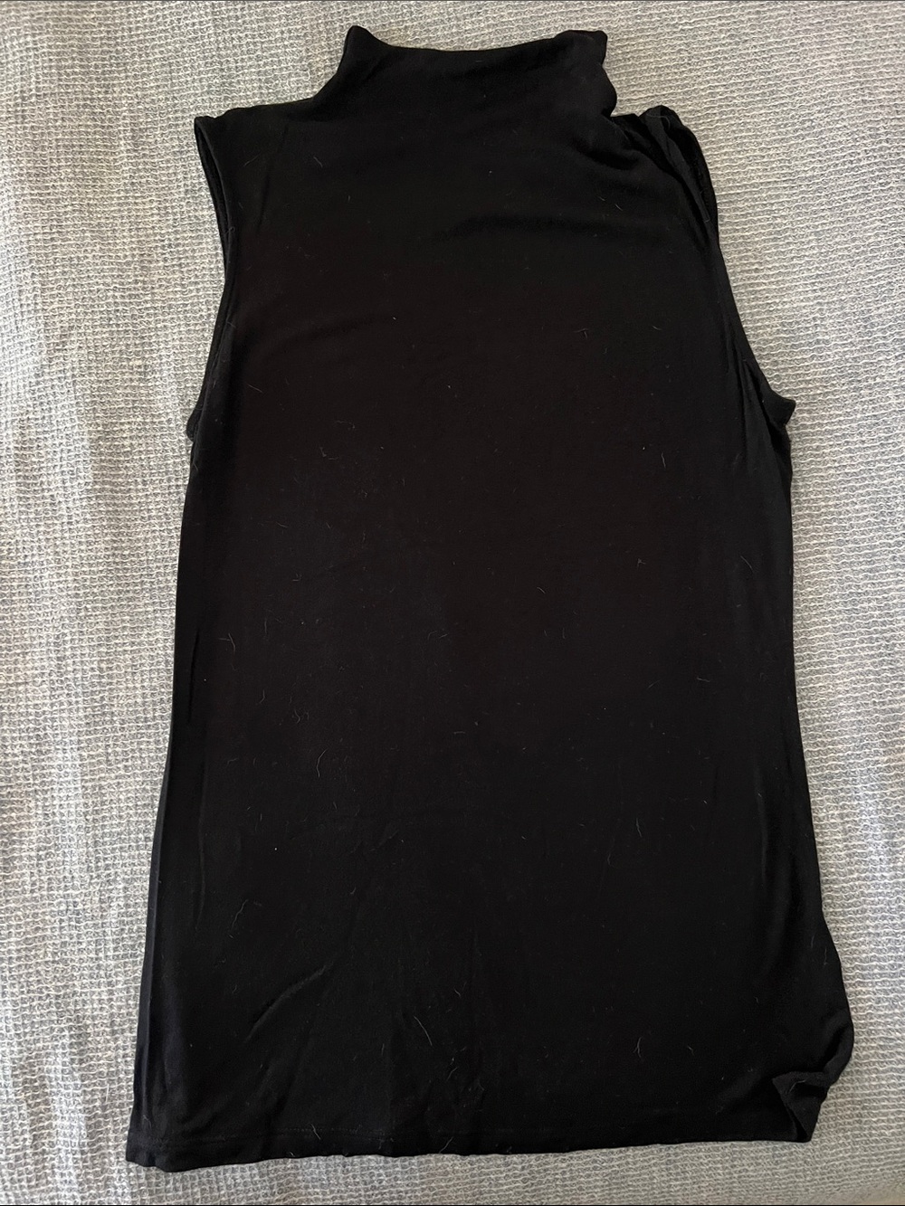 Nordstrom Rack Women's Black Sleeveless Mock Neck Top